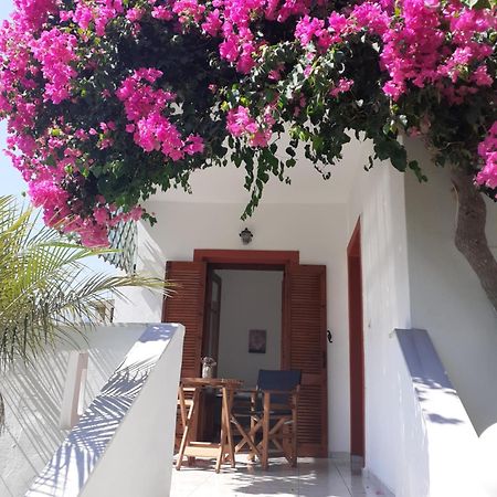 Antigoni Apartments 'Lavender Room' Mílatos Exterior foto